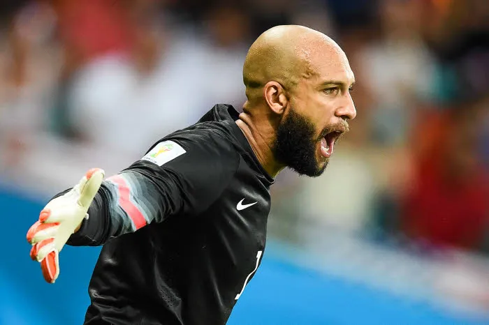 Vine : Tim Howard arrête aussi les câlins
