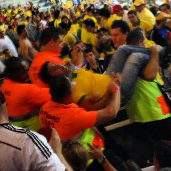 Des supporters furieux contre Fred