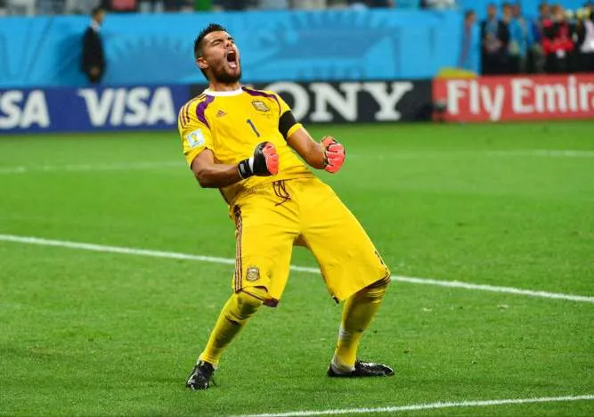 Mascherano taille patron, Romero taille héros