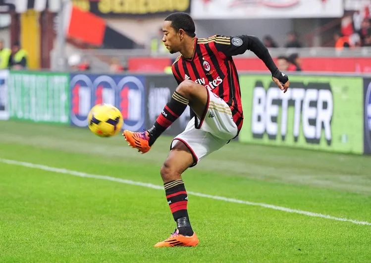 Emanuelson vers la Roma