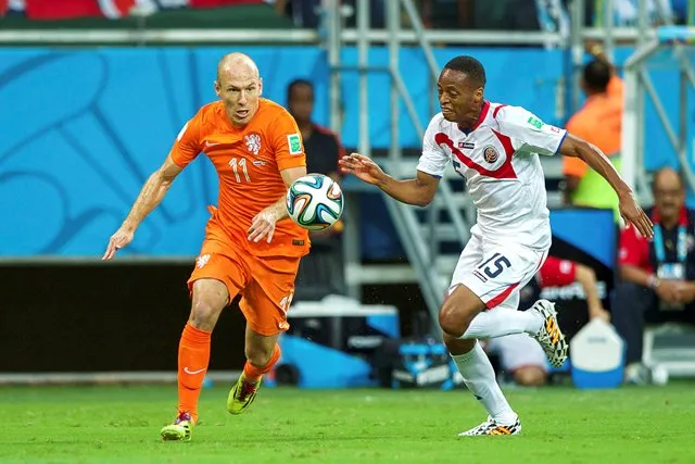 Robben met fin aux rumeurs