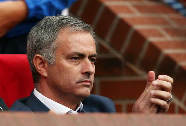 Mourinho défend Lionel Messi