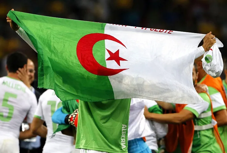 Les drapeaux étrangers interdits à Nice