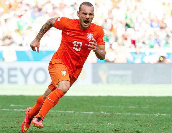 Sneijder incertain contre le Costa Rica