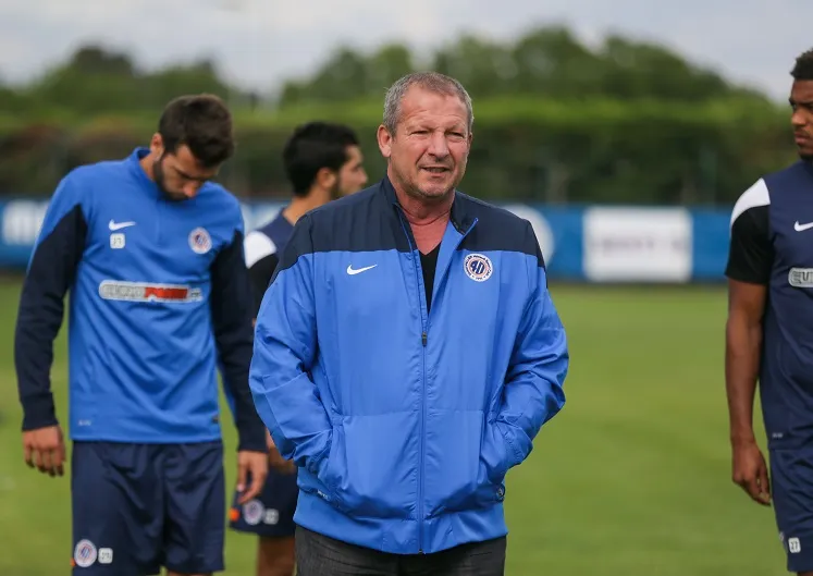 Courbis veut reconstruire Montpellier