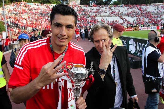 Officiel : Cardozo à Trabzonspor