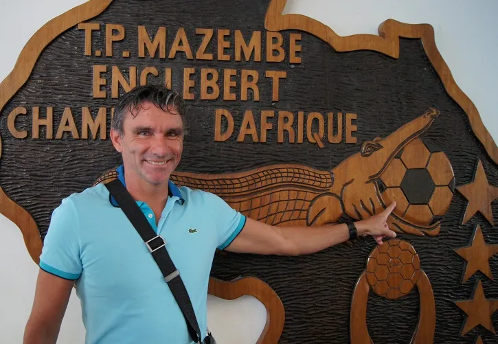 Carteron : «<span style="font-size:50%">&nbsp;</span>On est arrivés la veille du match, il y avait des bulldozers sur le terrain<span style="font-size:50%">&nbsp;</span>»