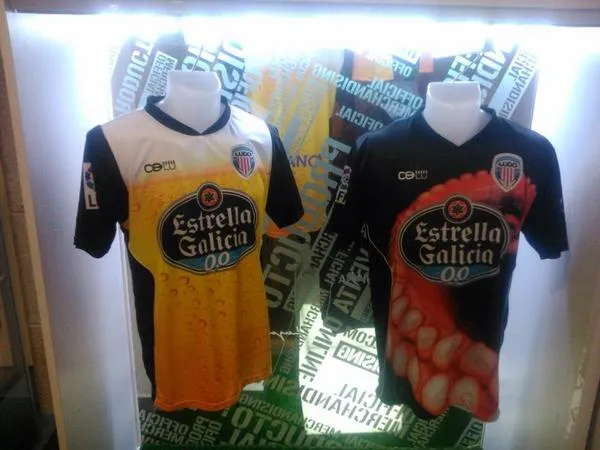 Photo : Maillots culinaires du Deportivo Lugo