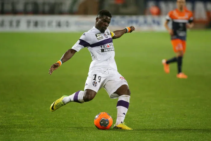 Aurier passe sa visite médicale