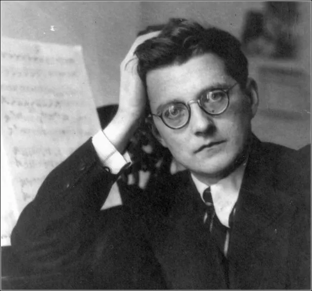 Dmitri Chostakovitch et le « ballet des masses »