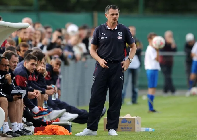 Sagnol maniera la langue de bois.