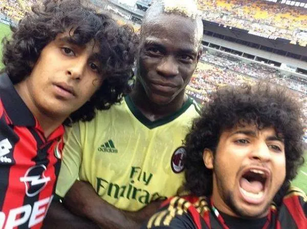 Photo : Ils posent avec Balotelli