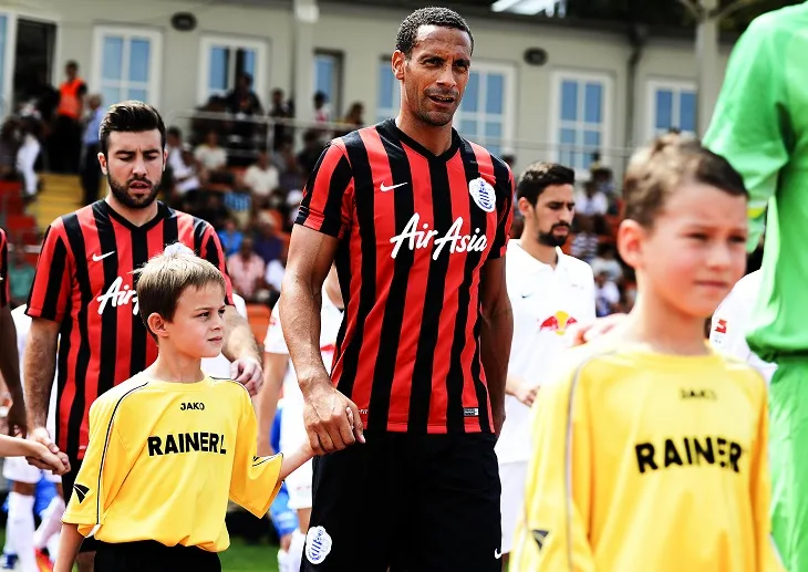 Ferdinand se voyait finir à Manchester