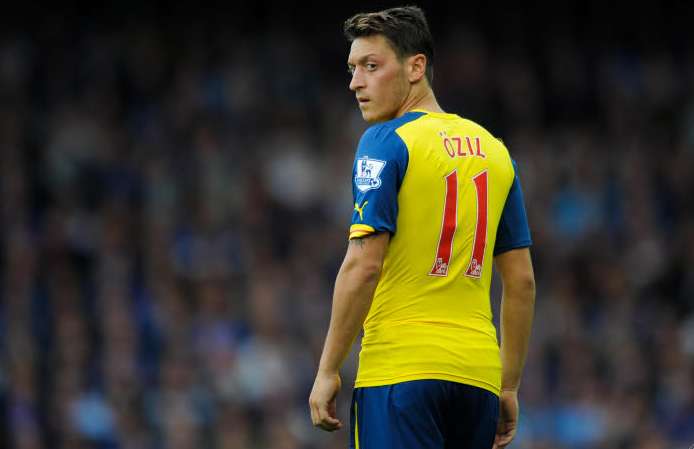 Özil : «<span style="font-size:50%">&nbsp;</span>Je suis un des meilleurs n°10<span style="font-size:50%">&nbsp;</span>»