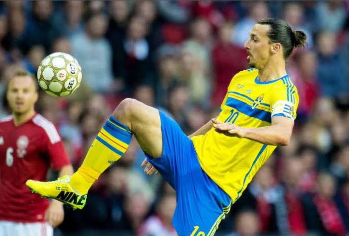 Zlatan incertain avec la Suède