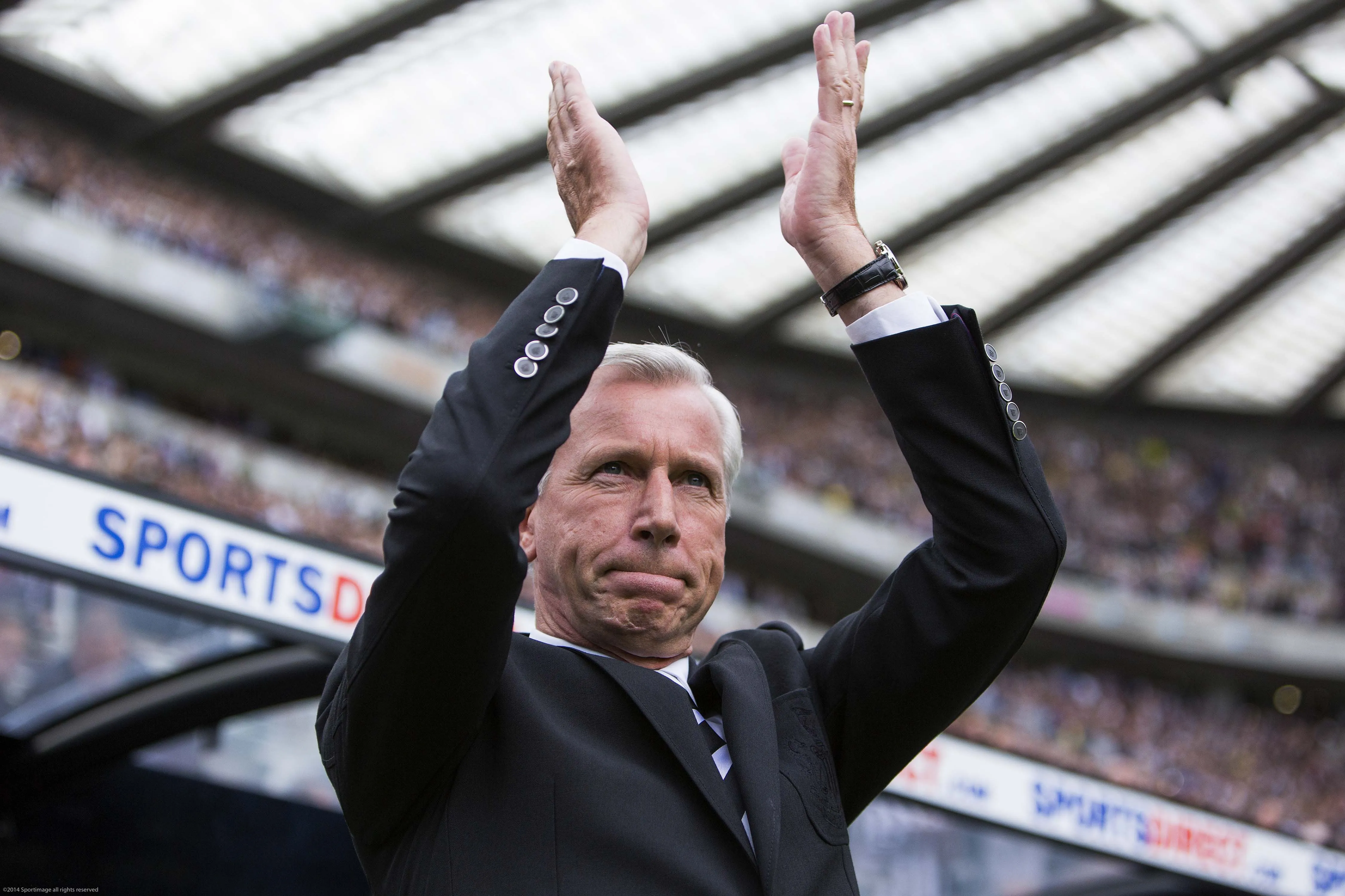 Pardew veut que ses milieux marquent