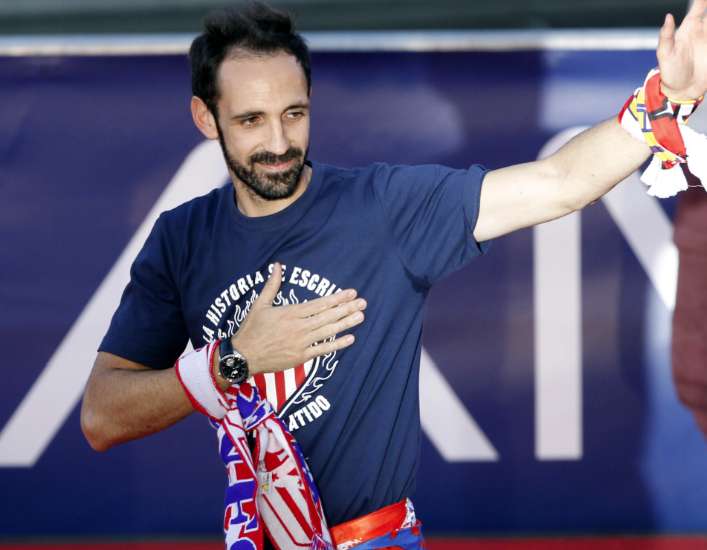 Juanfran met la pression sur le Real