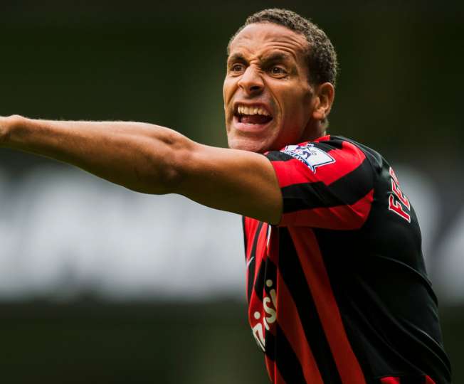 Quand Neville charrie Ferdinand