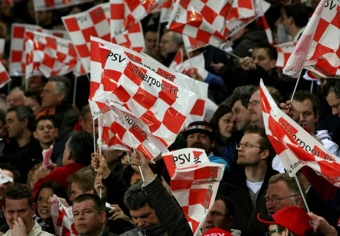 Les supporters du PSV contre le Wi-Fi