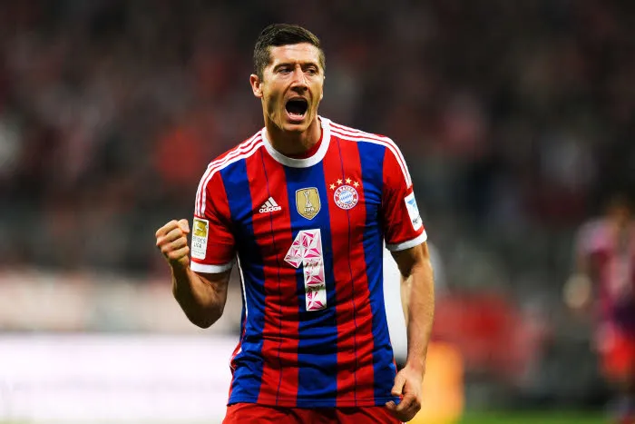 Le Bayern en maître, Schalke respire