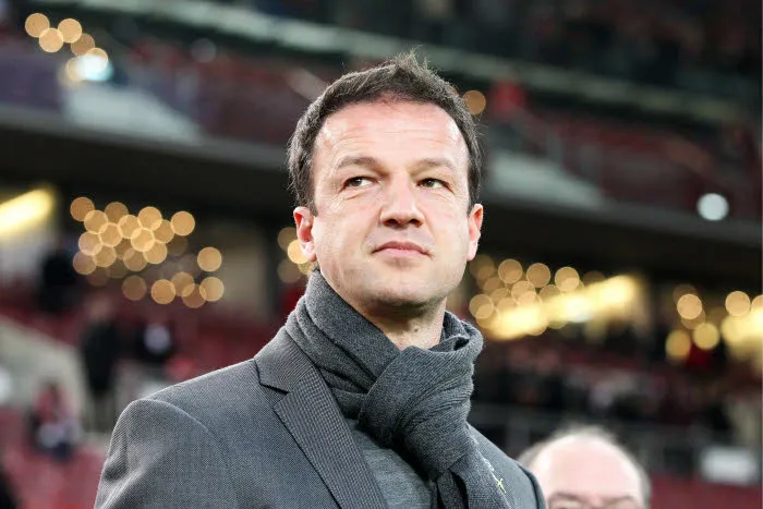 Fredi Bobic s&rsquo;en va de Stuttgart