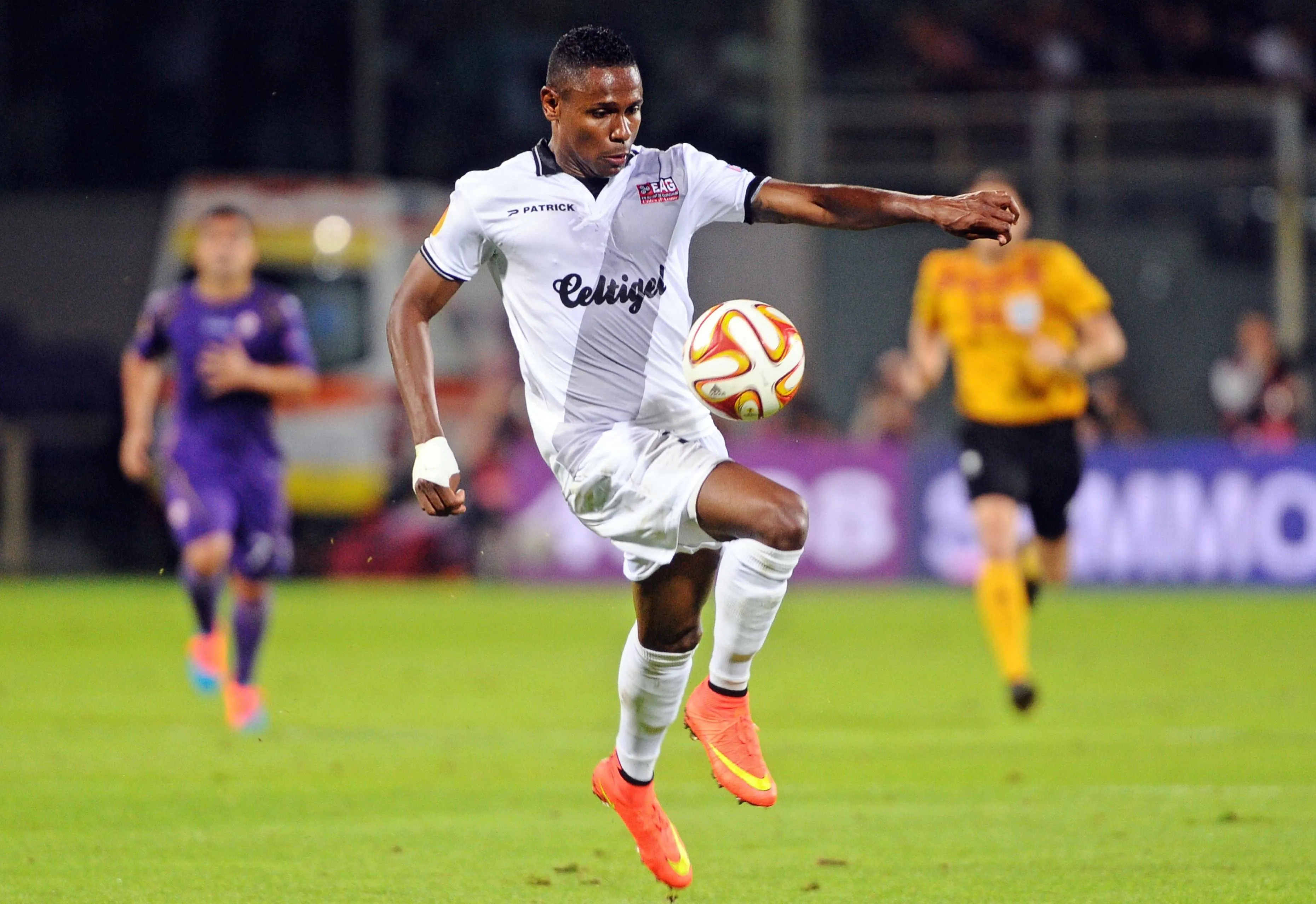 Revivez Guingamp – PAOK Salonique (2 – 0)