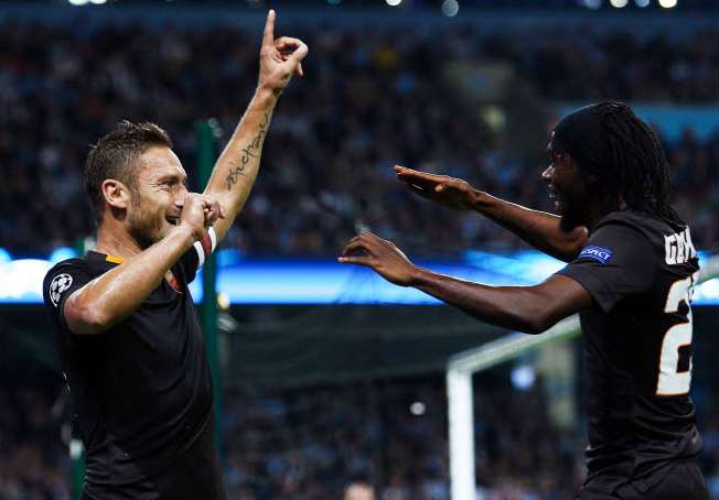 Totti entre dans la légende