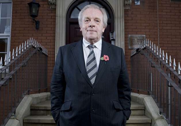 «<span style="font-size:50%">&nbsp;</span>Du racisme caché<span style="font-size:50%">&nbsp;</span>» en Angleterre