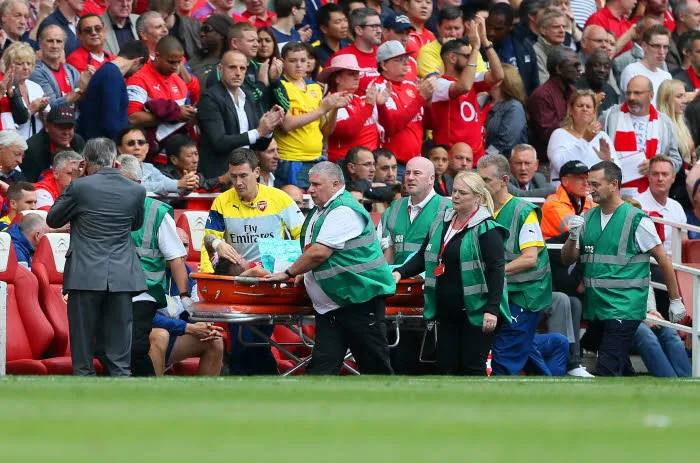 Coup dur pour Debuchy