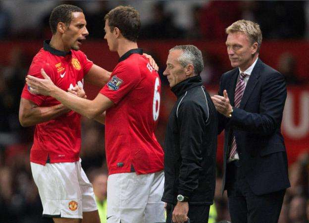 Ferdinand tacle Moyes