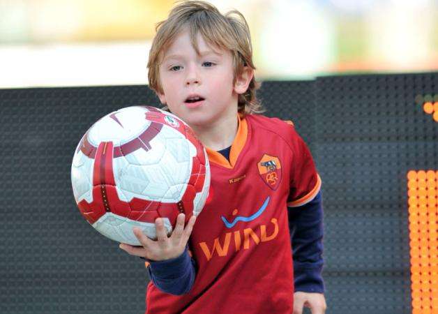 Totti Jr suit l’exemple de son père