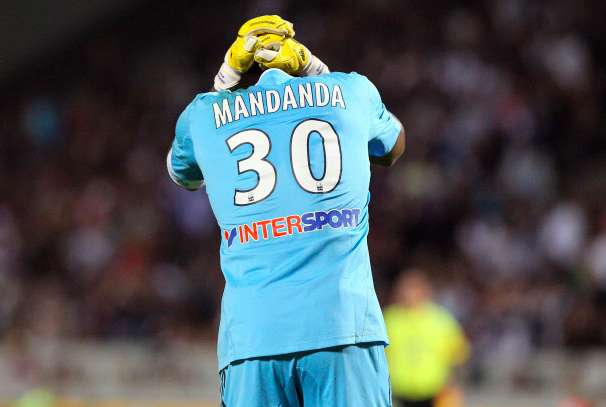Mandanda en a marre de parler de son poids