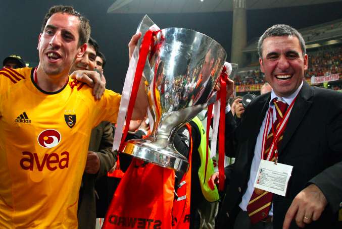 Tu sais que tu aimes le football turc quand…