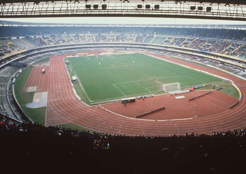 Curva fermée pour le Hellas Vérone