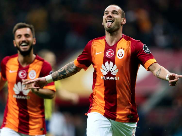 Tu sais que Wesley Sneijder te rend dingue quand…