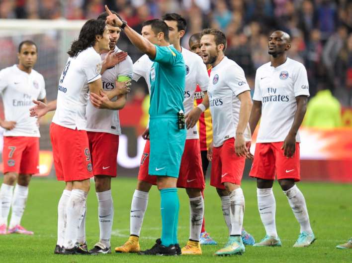 Arbitrer le PSG, une galère ?