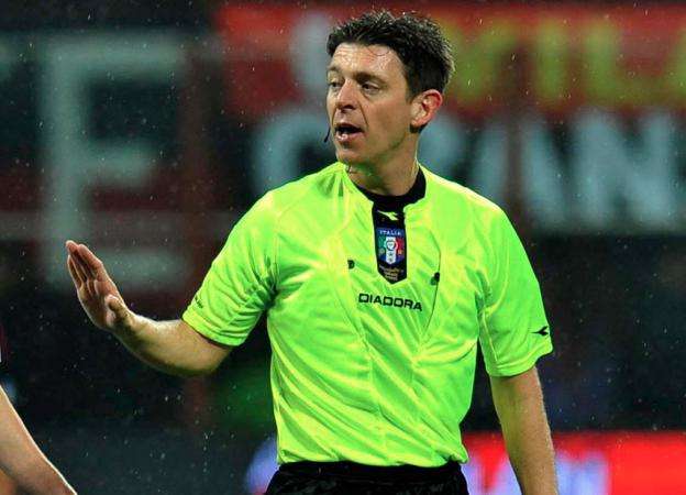 L&rsquo;arbitre de Juve-Roma au repos