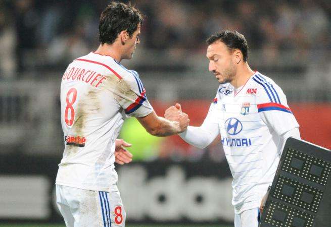 Gourcuff blessé encore un mois ?