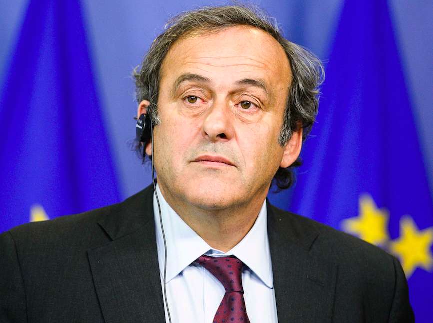 Platini persiste pour le Mondial 2022 en hiver