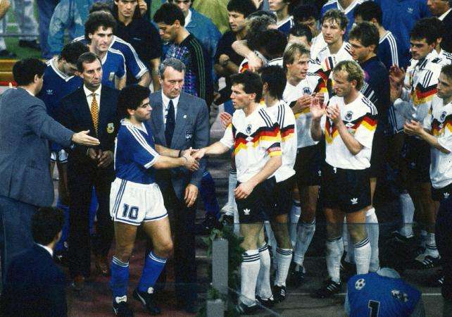 La chute du mur : un nouveau monde pour le foot ?