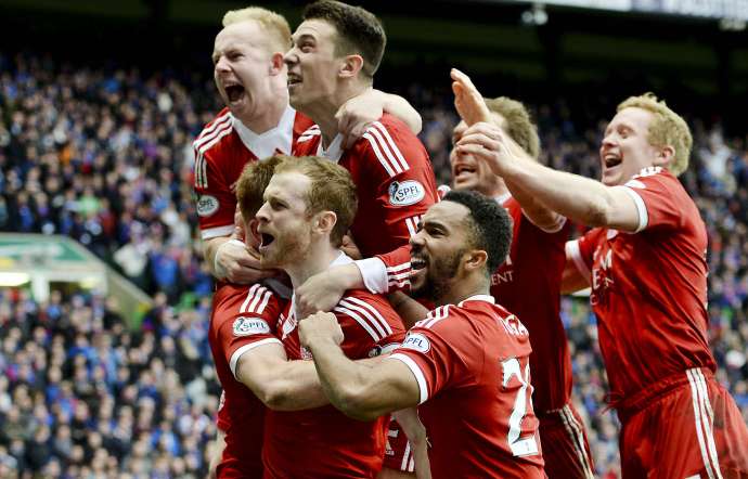 Un couple paye la dette d&rsquo;Aberdeen