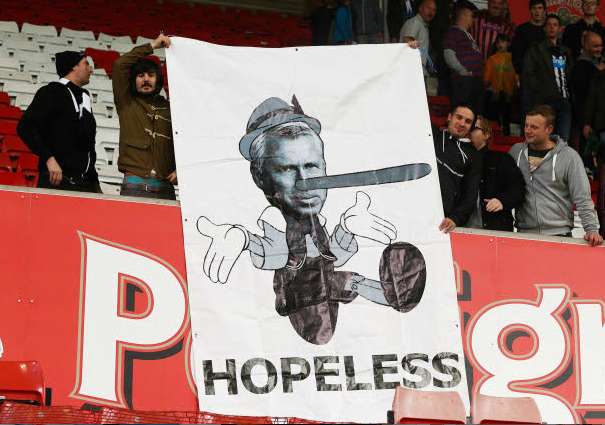 Janmaat ne veut que Pardew