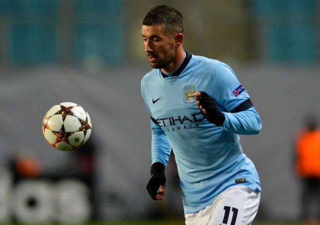 Kolarov et le derby de Manchester