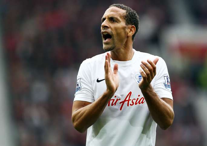 Ferdinand prend 3 matchs pour un tweet