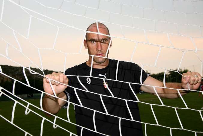 Jan Koller : «<span style="font-size:50%">&nbsp;</span>Certains journalistes s&rsquo;intéressaient plus à ma femme qu&rsquo;à moi<span style="font-size:50%">&nbsp;</span>»