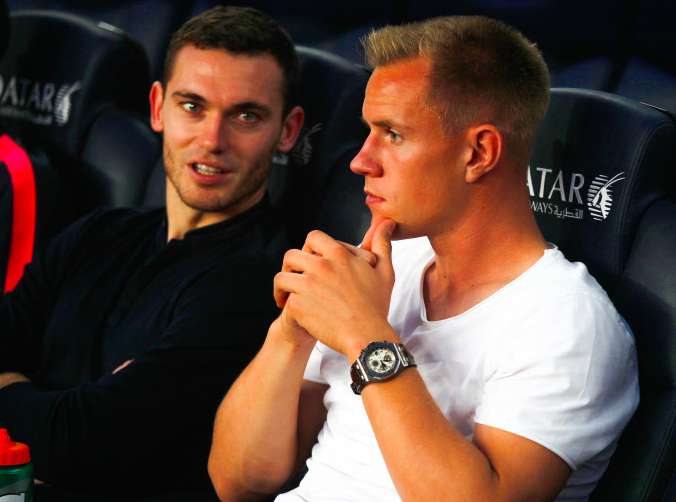 Vermaelen absent quatre à cinq mois