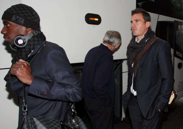 Les voitures des joueurs du PSG abîmées