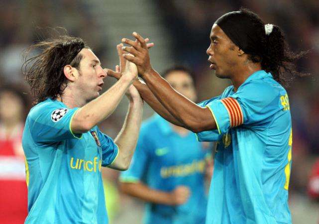 Ronaldinho : «<span style="font-size:50%">&nbsp;</span>Les joueurs ont demandé à Rijkaard de mettre Messi<span style="font-size:50%">&nbsp;</span>»