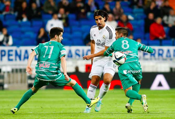 Commotion cérébrale pour Khedira