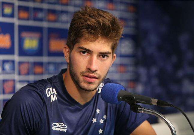 Lucas Silva fait les yeux doux au Real